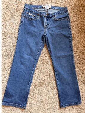 Z cavaricci Vintage Denim 8 Strait Leg Cropped EUC